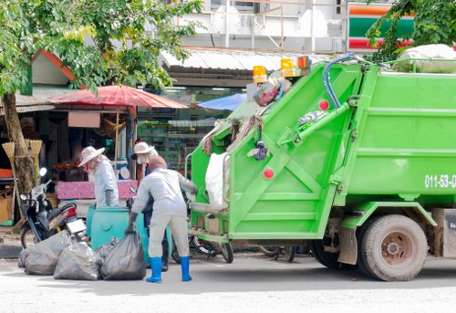 Commercial waste disposal services in Goldersgreen